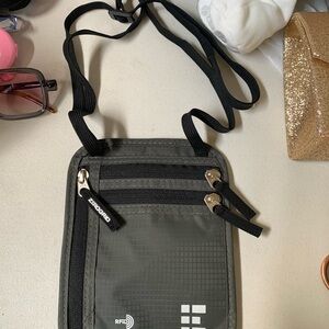 Sporty Gray Crossbody Bag with Water-Resistant Design
